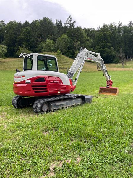 Bagger Takeuchi TB290-2 inkl. Stein- und Holzgreifer